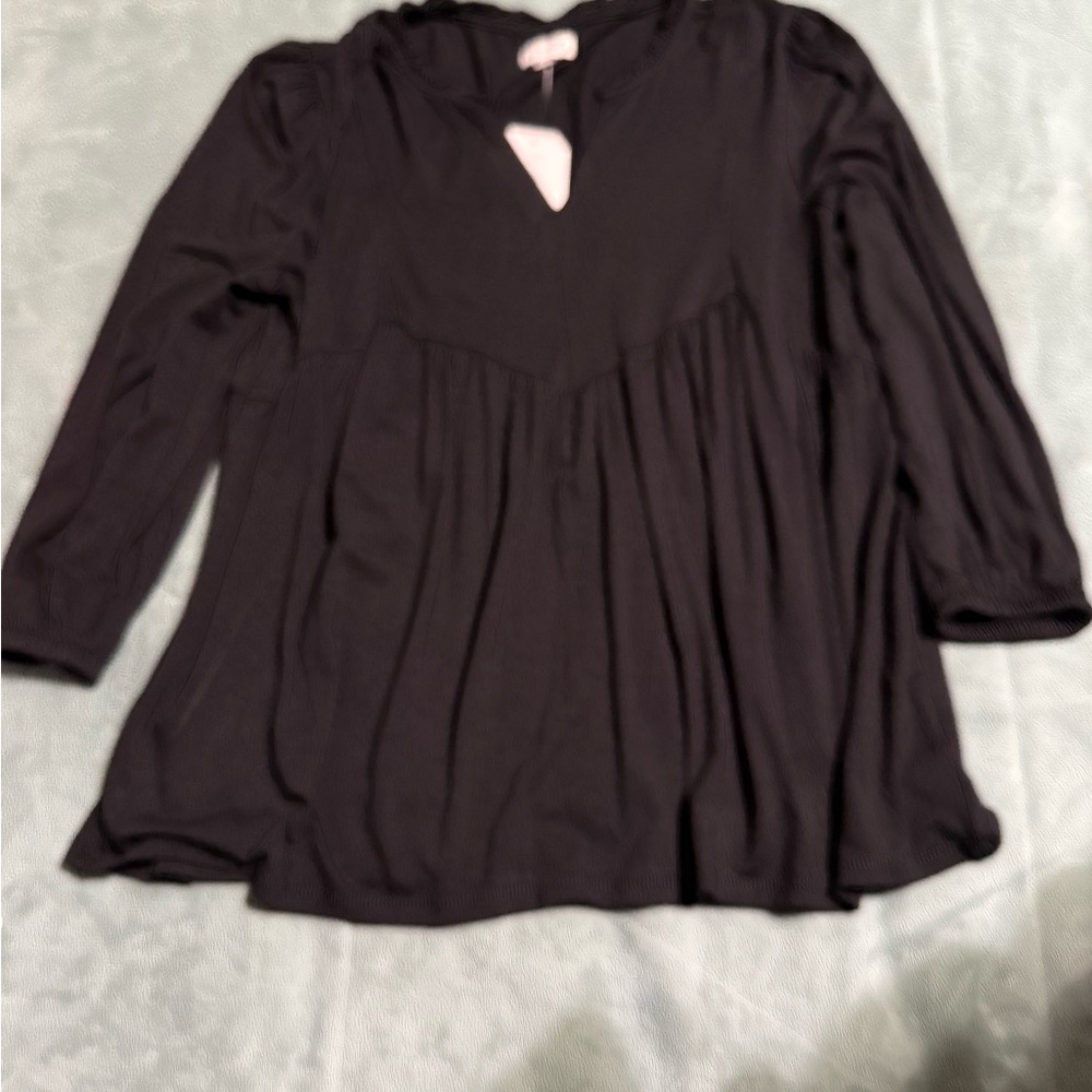 BRAND NEW Women's Black Blouse